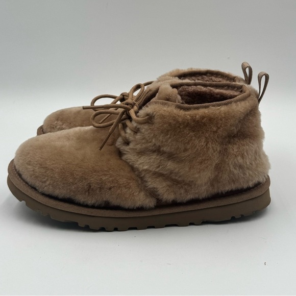 UGG Shoes - UGG Women’s 9 Chestnut Brown Neumel Cozy Fuzzy Slipper Boots